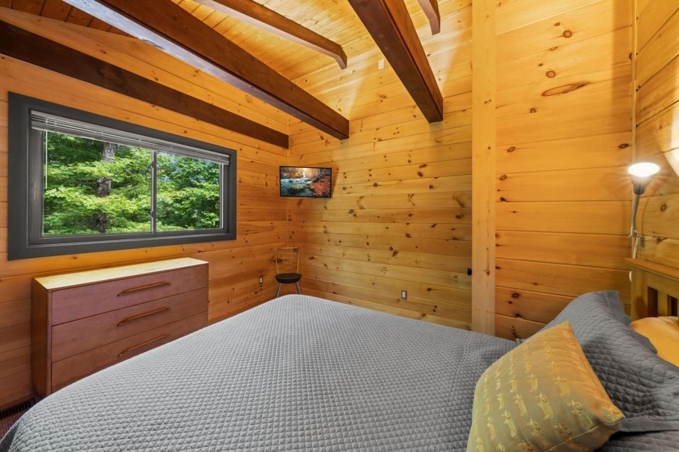 Treetops Chalet - 3Bd/2Bt Boutique Cabin W/Mt Leconte Views In Гатлінбург Екстер'єр фото