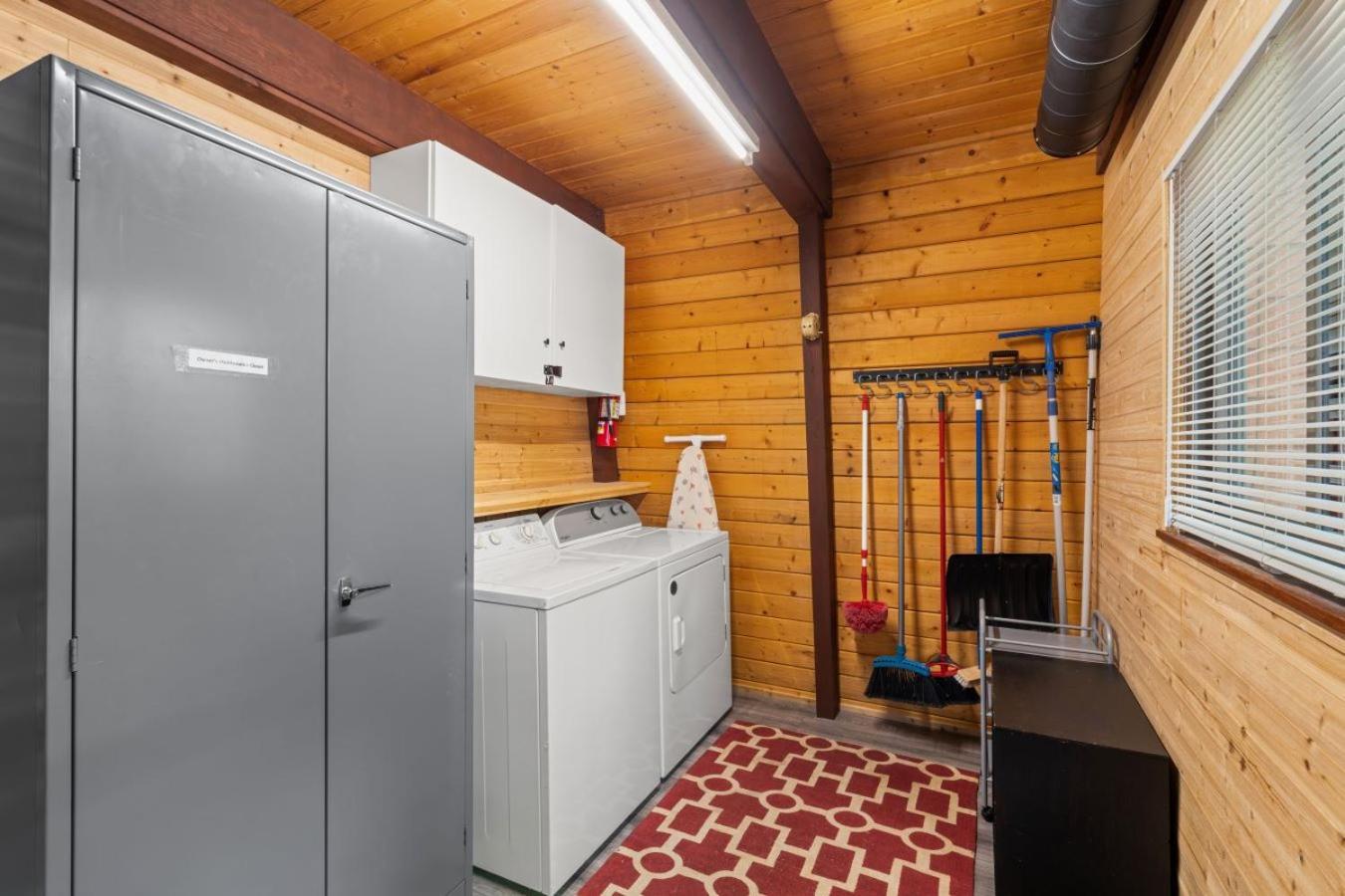 Treetops Chalet - 3Bd/2Bt Boutique Cabin W/Mt Leconte Views In Гатлінбург Екстер'єр фото